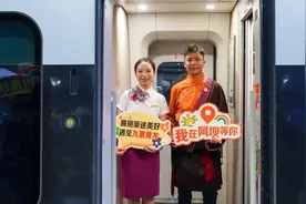 动车开通以来，九寨沟每天多了四成游客！图片