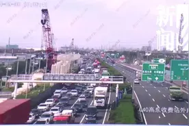 中午就开始了！上海出城高速，部分路段已经堵了5公里→图片