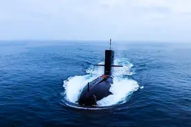 深海伏兵 水下“长城”——写在中国海军潜艇部队成立70周年之际图片