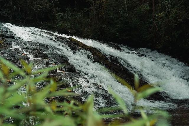 网络中国节·清明丨清明出游不扎堆！云南这些人少景美的宝藏小城别错过