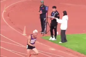 太硬核！71岁大爷百米跑出13秒97图片