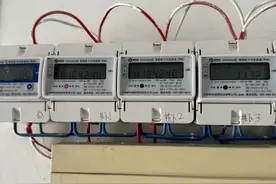 租客质疑“二房东”电费加价？入住合租房9毛一度电图片