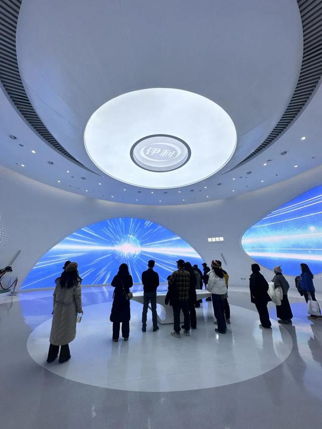 跟着大湾区踩线团打卡呼和浩特Day2：看遍历史与潮流，吃出地道风味！