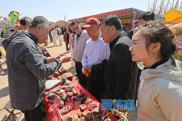 春风拂海棠 花海映辛庄！来寄母山赴一场春日花海之约