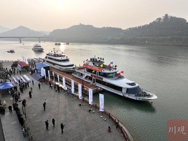 票价198元，单程3小时游嘉陵江！阆中至苍溪水上航线开航