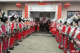 我的大城小镇 |无银不成婚，见证苗族姑娘婚嫁全过程图片