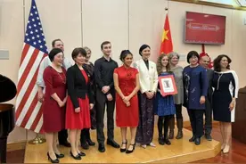 美国学生：努力学习中文 成为中美友谊使者图片