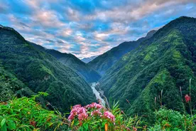 电线杆、发电机……还有啥是无人机不能运的？图片