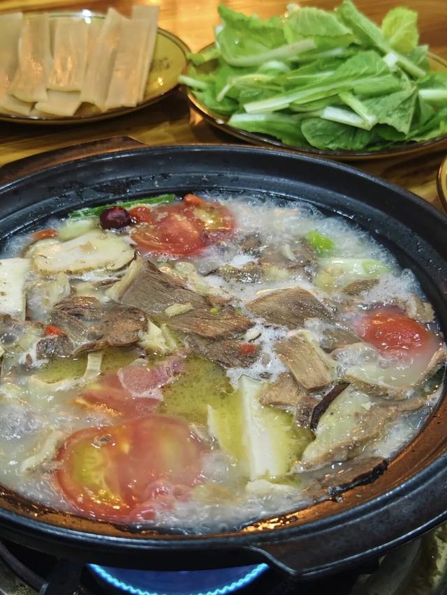 在康定看“川超”太爽了！一条龙安排的明明白白～