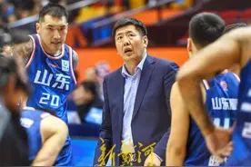 山东男篮胜率创18个赛季新低，比排第15名更让人着急的是无新人图片