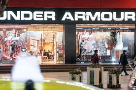 安德玛熄火，重回增长还要多久？图片