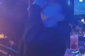 网传一男一女“斗酒”后被送医，辖区派出所：饮酒过量休克，无生命危险，已批评教育图片