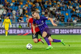 风暴眼 | 国足归化“塞鸟”一事暂停留在传闻中 伊万不排斥优质归化球员图片