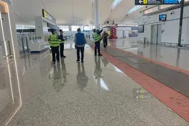 每秒2Gbps！这座机场把5G穿在身上图片