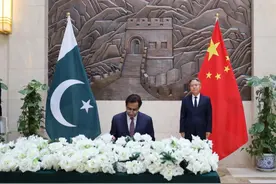 巴基斯坦国民议会议长萨迪克吊唁达苏项目遭遇恐袭事件遇难中国公民图片