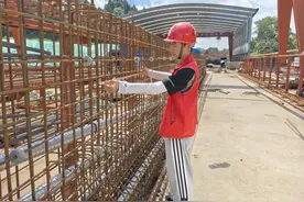 织密“安全网” 为施工生产保驾护航图片