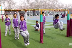 引体向上一个都拉不动，学生上肢力量锻炼成为“必练项”图片