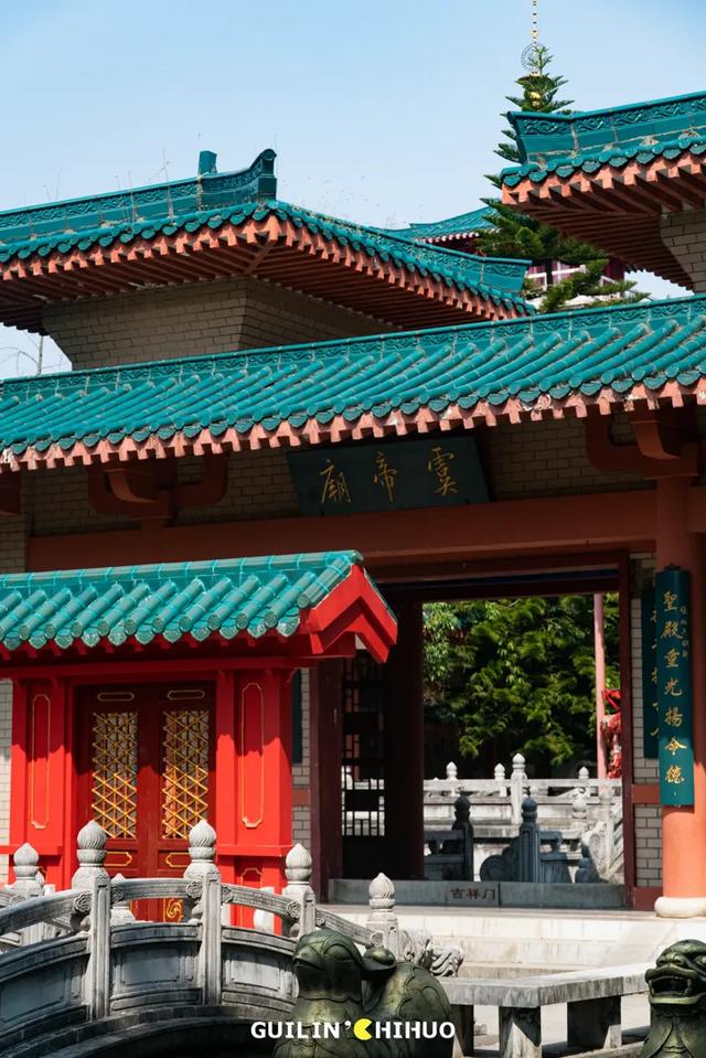 文旅年底内卷无上限！桂林喊你用乡音 “盘活” 老课文，直接线下免费解锁课本名场面！