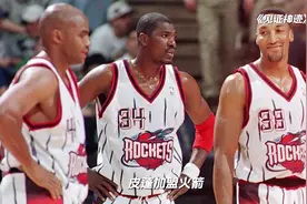 每次三连冠乔丹都选择退役！乔丹：我98年最强 本可以赢下第七冠视频封面