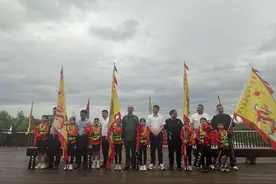 龙舟“划”进校园！义乌成立首支小学阶段学生龙舟队图片