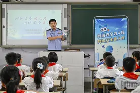 央广时评丨从你我做起  守护安全数字生活图片