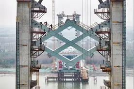 上海罕见！最新确认：明年底建成通车，非机动车可直接骑过江图片