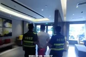 不孝子与外人合谋“榨干”母亲积蓄，还骗了母亲好友近千万元图片