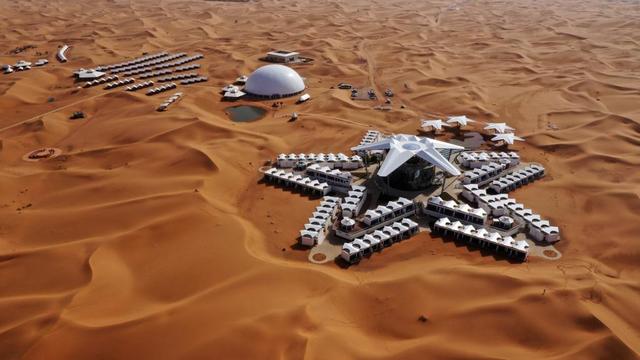 腾格里徒步：在沙漠中寻找治愈力