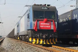 陕西干线铁路实现电气化全覆盖图片