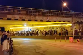 开屏观察｜曲靖一网红地爆火出圈！这“泼天的流量”接得住吗？图片