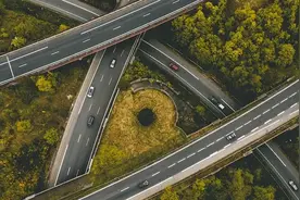 高德、百度地图为什么可以知道红绿灯倒计时？图片