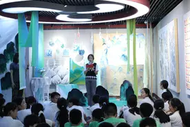 星河为路 此去乘风——杭州绿城育华学校小学部毕业书画展图片