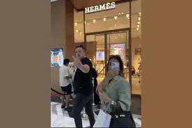 在泰国遭外国男子辱骂后起冲突，华人女子：开拳馆近十年，不惹事也不怕事图片