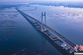 广东阳江最长跨海大桥通车图片