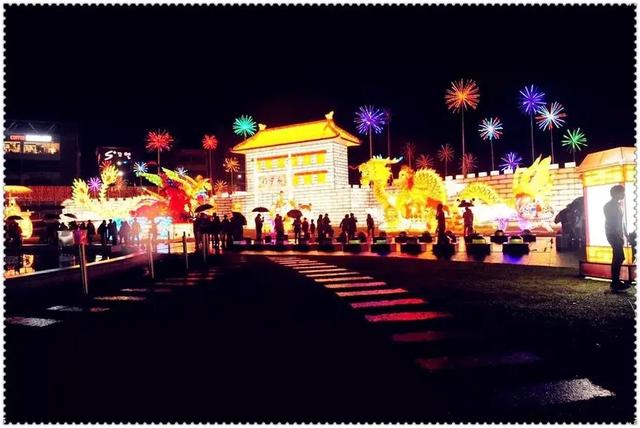 以灯为桥，西安城墙新春灯会让中国年味走向全球