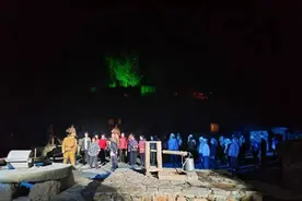 红色舞台剧传承革命薪火，海阳大型夜场实景演艺《地雷战》开映图片