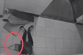 保安盯上小区醉酒女业主，在死角动手了……图片