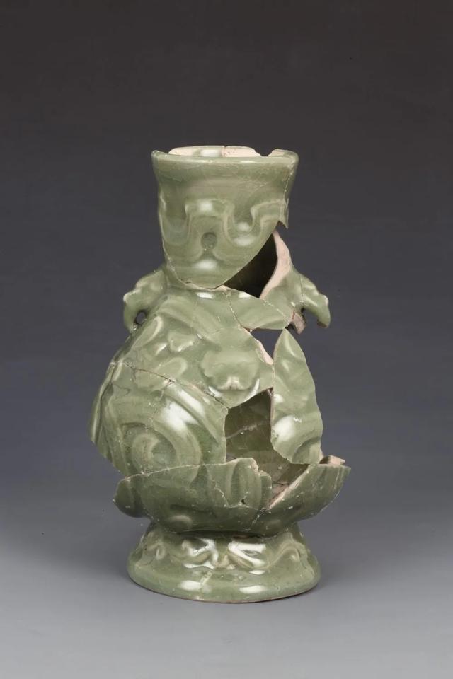 1000余件张公巷窑出土瓷器首次集中亮相 实证其官窑属性