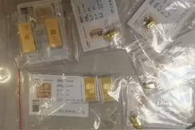 快递370克黄金被“代签收”，男子损失20余万！图片