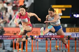 吴艳妮重新加冕亚洲一姐，反超日本名将4分登顶图片