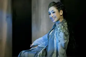 秦海璐和辛柏青11年前的话剧为啥又刷屏了图片