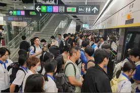 深圳地铁“五一”客流连续3天破千万，多个客流指标创下历史新高图片