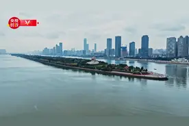 习近平湖南行丨千年学府 百年师范——走进湖南第一师范学院（城南书院校区）视频封面