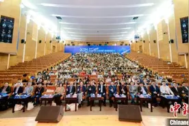 近百位专家学者厦门共探“AI+公共治理”前沿学术议题图片