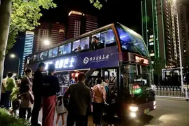 五一假期临沂公交运送乘客196.1万人次图片