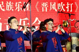 仿古建戏台，晋风民乐展风采图片