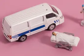 着凉后，17岁少女竟进了ICU；暑期急诊：三位17岁高中生，突发急症……图片