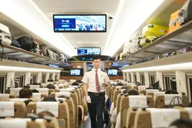 10月11日起实行新的列车运行图 重庆至广州最快5小时57分可达图片