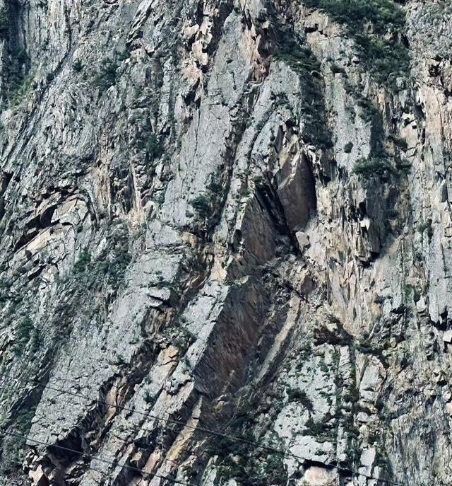 四姑娘山世界地质公园，咋打“世界牌”？丨深壹度