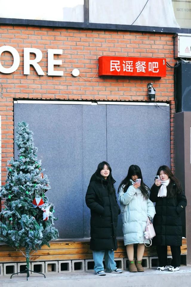 来呼和浩特的理由又多了一个️⇒ 这两处雪景打卡点太好拍了